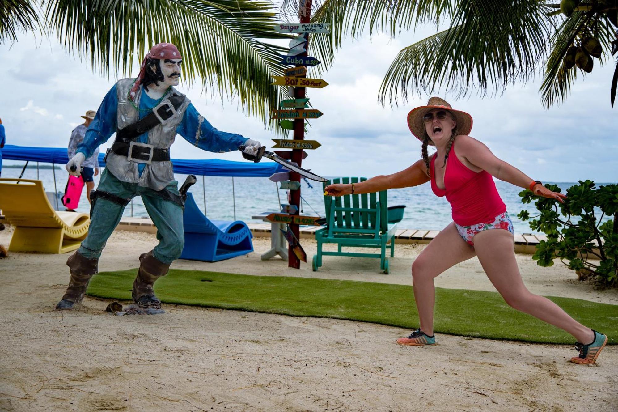 King Lewey'S Island Resort Placencia Buitenkant foto